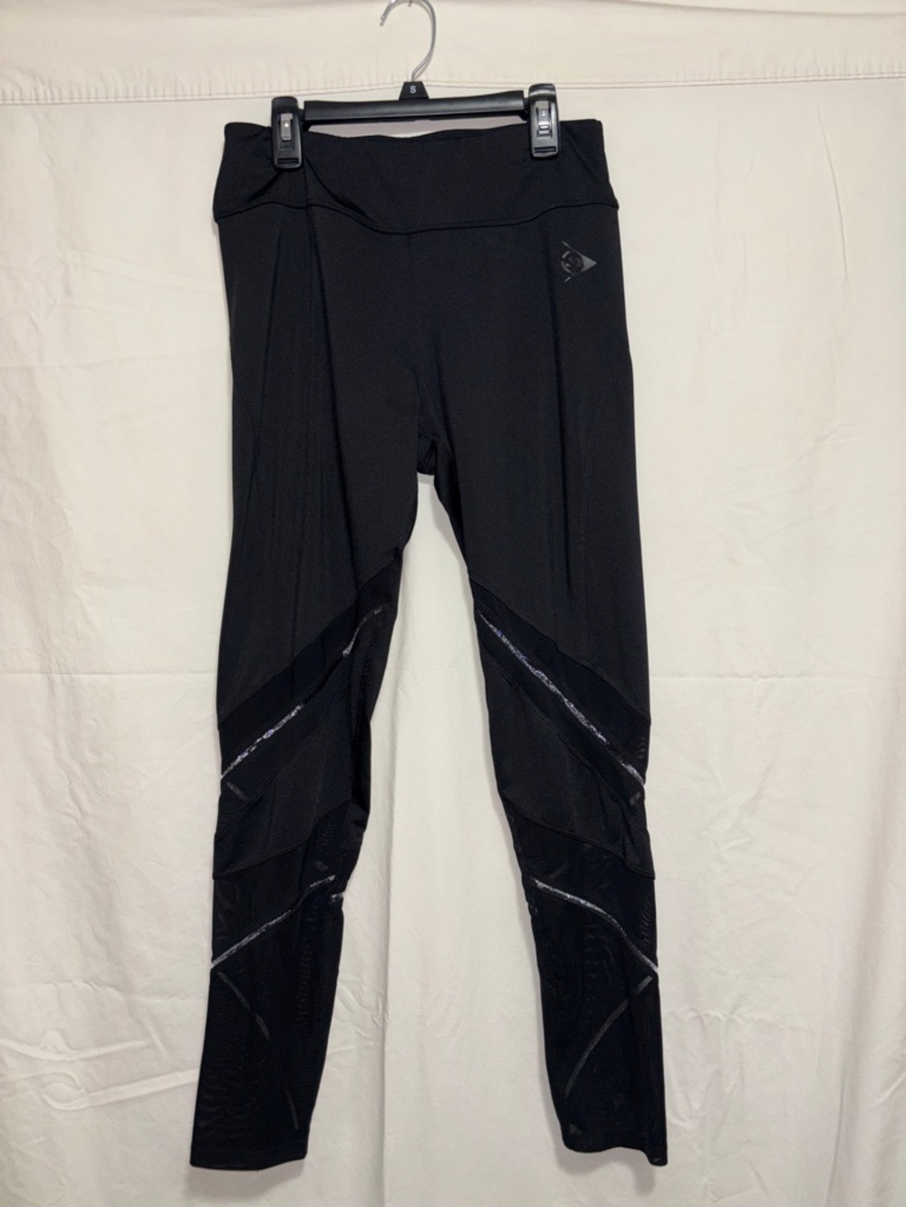 Unknown Brand Black Athletic Leggings with Reflective Accents Medium